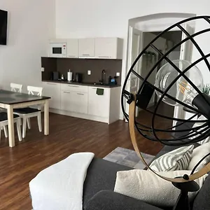 Apartament Lovely Havanska - With Free Parking, Praga