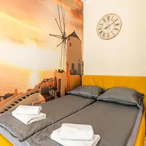 Apartament Tomi 