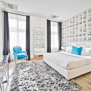 4* Отель Friday