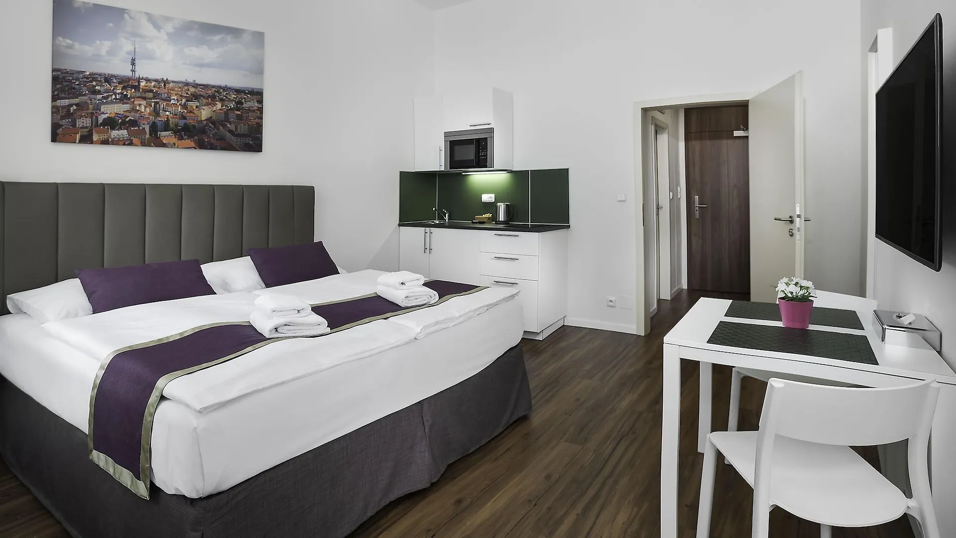 Elizabeth Suites Praha 4*,  Česká republika
