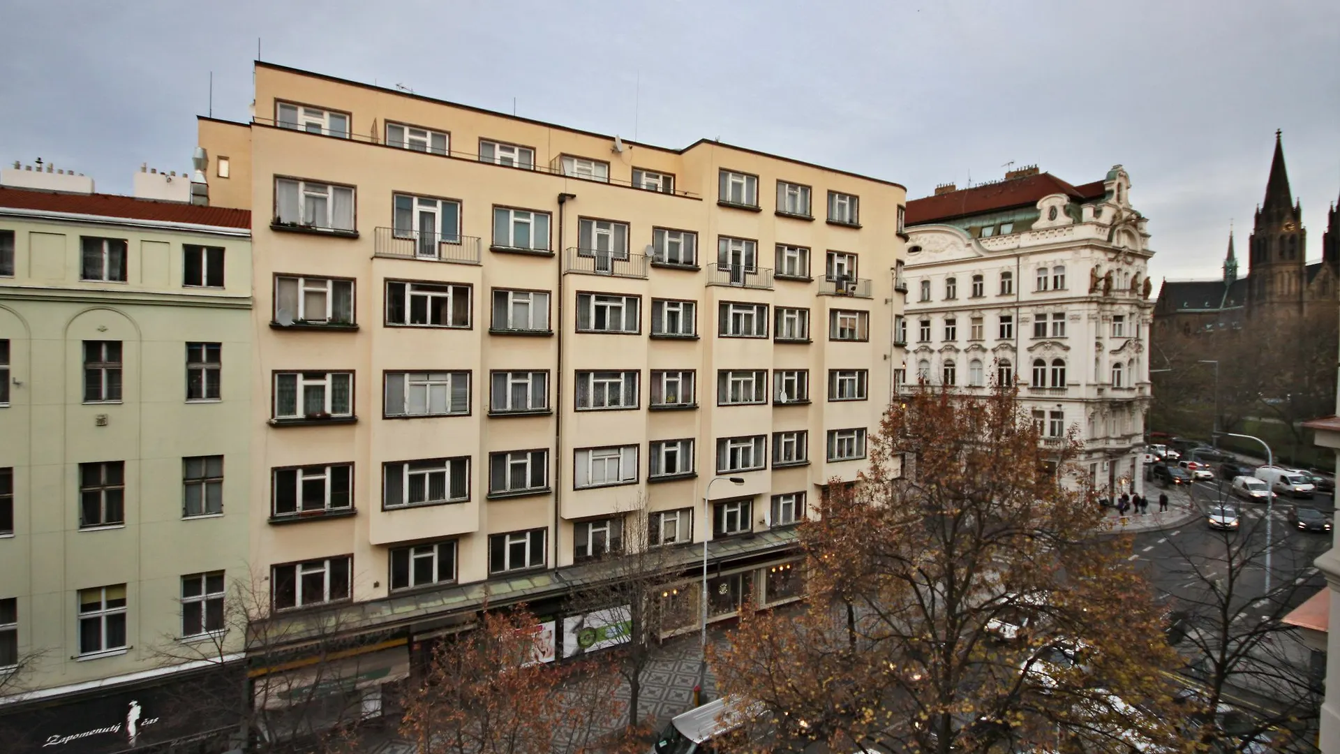 Elizabeth Suites Praha 4*,